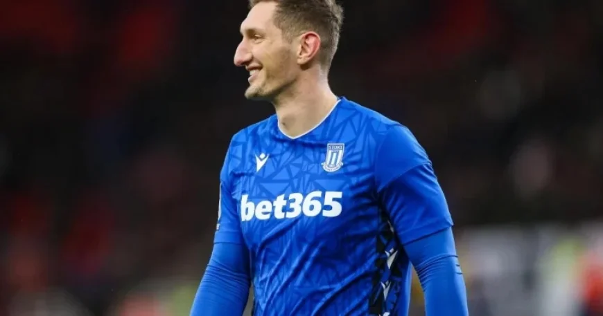 Bolton Wanderers Secure Stoke City’s Bonham to Stabilize Goalkeeping Challenges