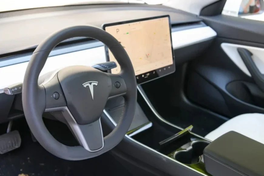 Tesla Shifts to Subscription Model for Full Self-Driving (Supervised)