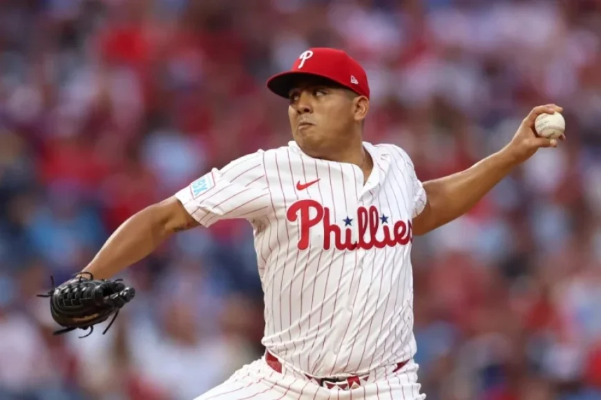 Red Sox Secure Deal with Ranger Suárez