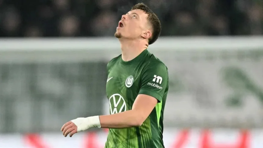 DFB Jewel Strikes Late as Wolfsburg Recovers from Historical Bayern Defeat