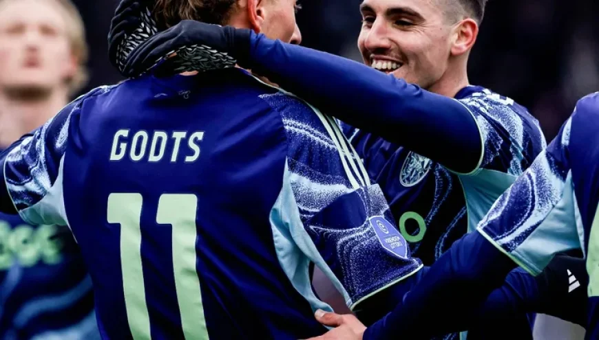 AZ Alkmaar vs Ajax: Preview, Predictions, Team News, Lineups