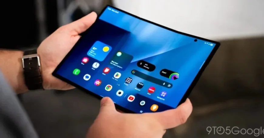 Galaxy Z TriFold Display Suffers Spontaneous Breakage