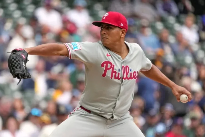 Red Sox Sign Free Agent Lefthander Ranger Suárez