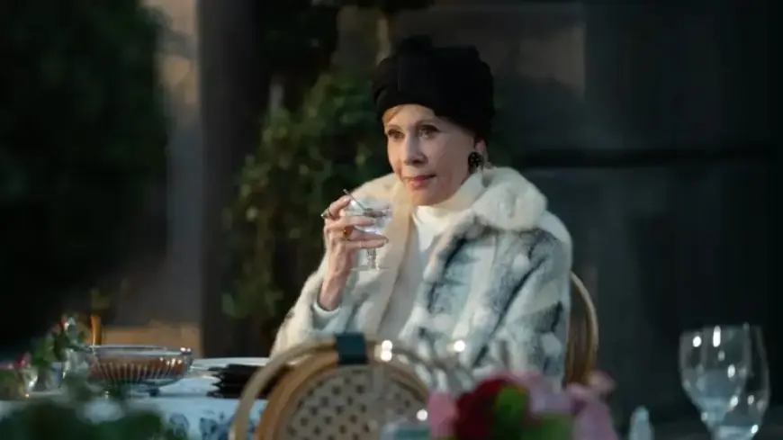 Carol Burnett, Laura Dern Discuss ‘Palm Royale’ Finale Twist and Diane Ladd Dinners