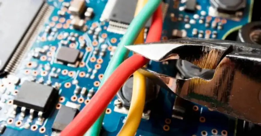 SparkFun Severs Ties with Adafruit Over Harassment Dispute