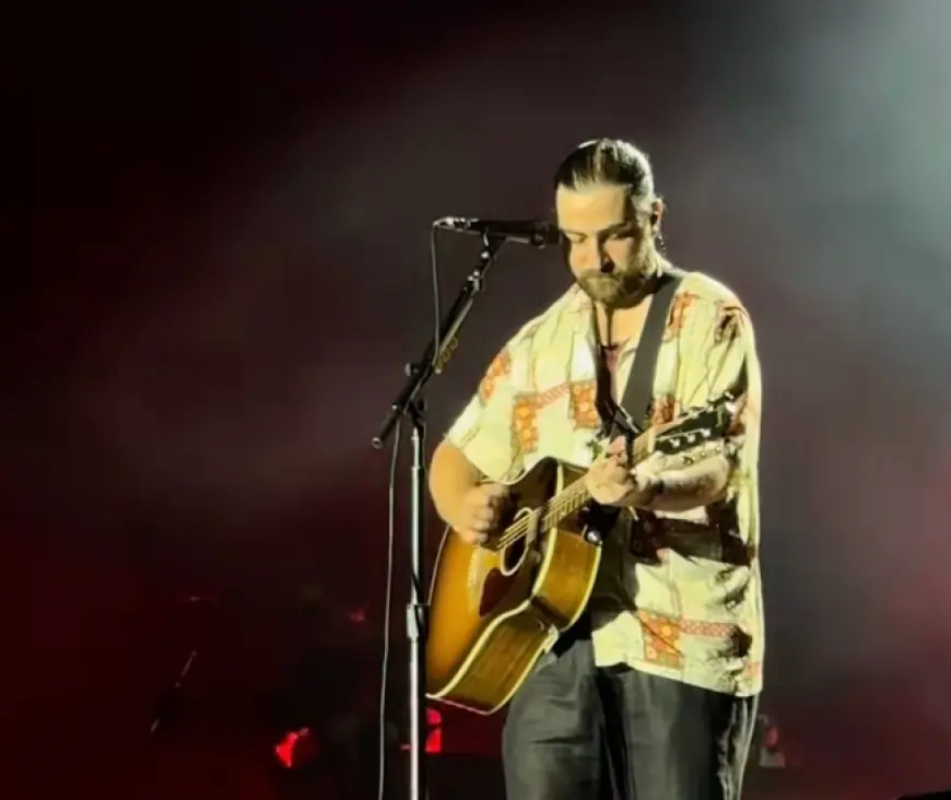 Noah Kahan Performs Radiohead, MJ Lenderman, Sufjan Stevens at Festival