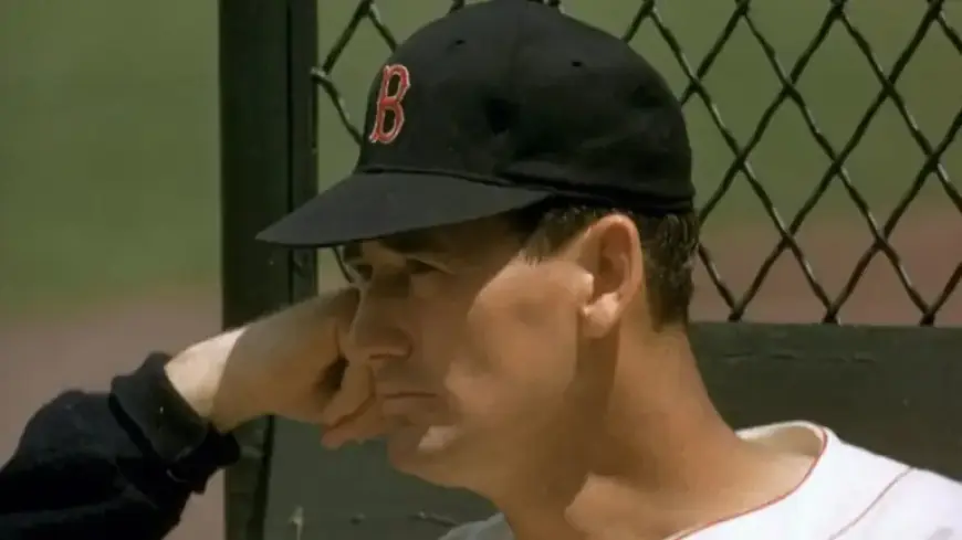 4 Legendary Ted Williams Baseball Cards Beyond Topps