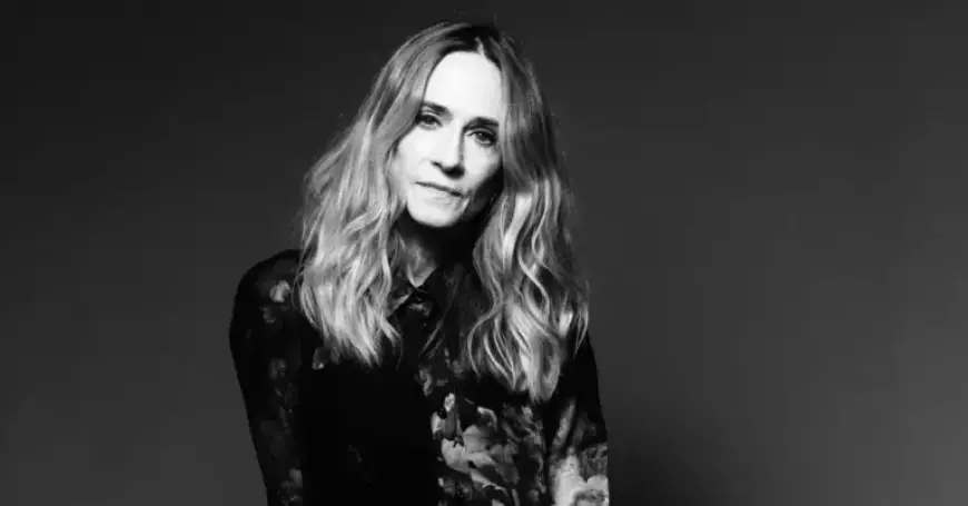 Holly Hunter Aims High in Hollywood