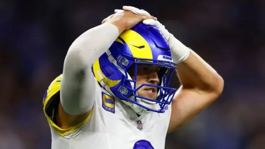 Rams QB Stafford to Brave Icy Chicago in Scuba Suit