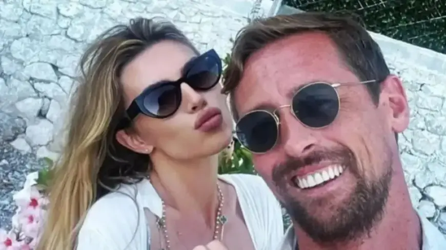 Peter Crouch’s Epic Gift Blunder for Wife Abbey Clancy’s 40th Birthday
