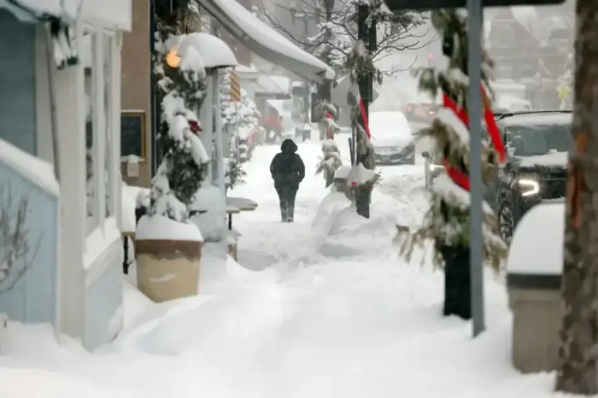 Cleveland Sets Record Snow; Geauga County Buried Under 19 Inches