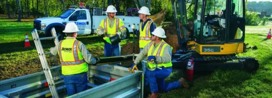 Does Atmos Energy’s Pricing Reflect Long-Term Returns and Safety Investments?