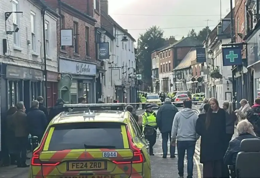 Police Close Town Road