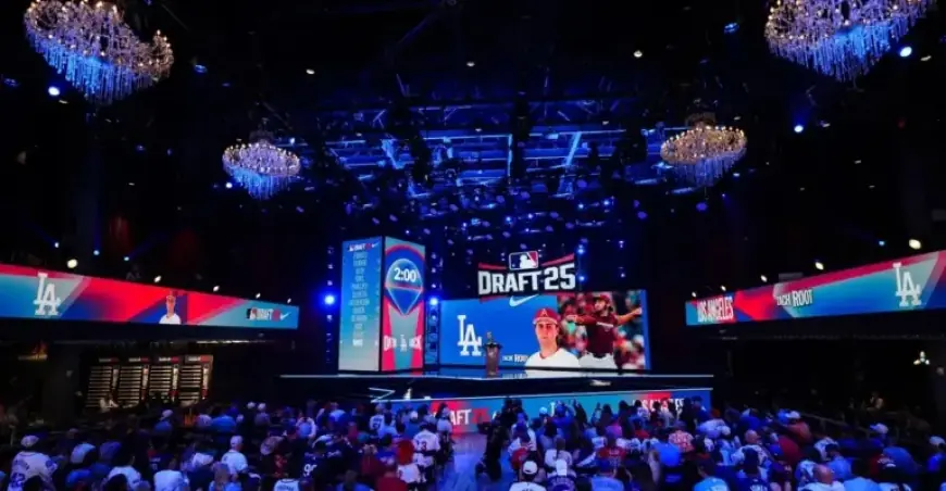 Dodgers Forfeit 2026 Draft Picks with Kyle Tucker Signing