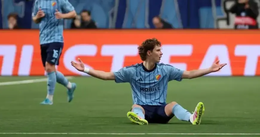 Birmingham City Pursue Transfers: Updates on Solis, Priske, and Dykes