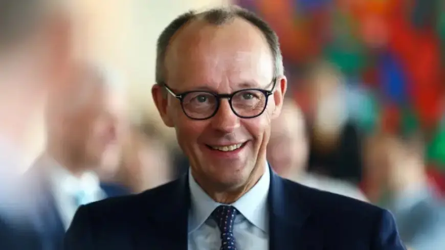Chancellor Friedrich Merz Attends BVB Match in Bundesliga Stadium Today