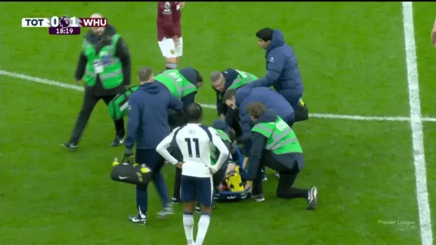 Tottenham’s Ben Davies Stretchered Off After Severe Injury Against West Ham