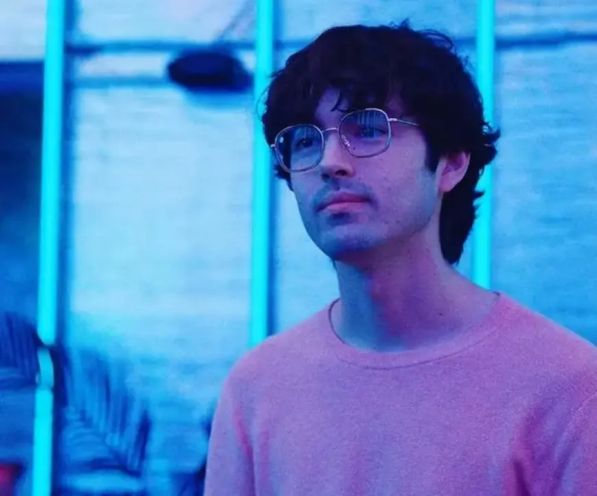 Film Review: “Twinless” Explores Loss, Love, and Identity