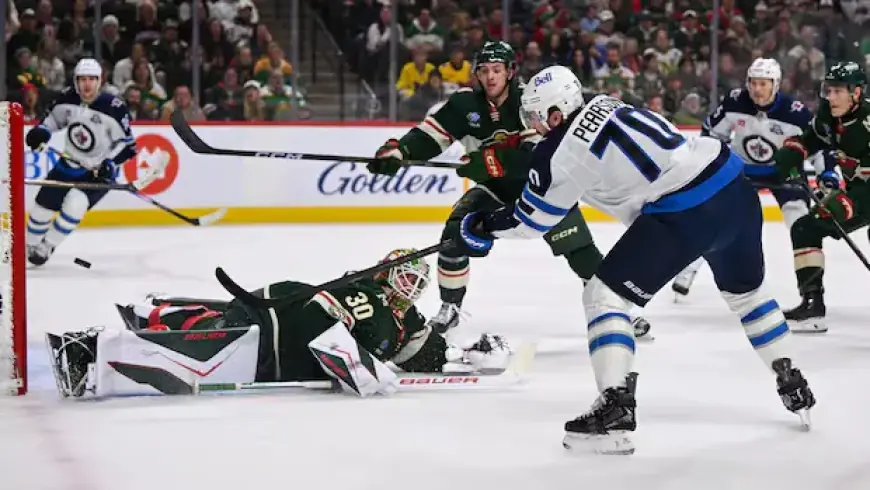 Jonathan Toews Shines as Winnipeg Jets Extend Winning Streak in Minnesota