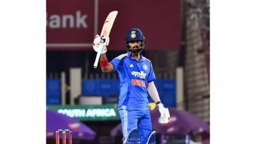 KL Rahul Shines with Century Against NZ, Dominates Middle-Order