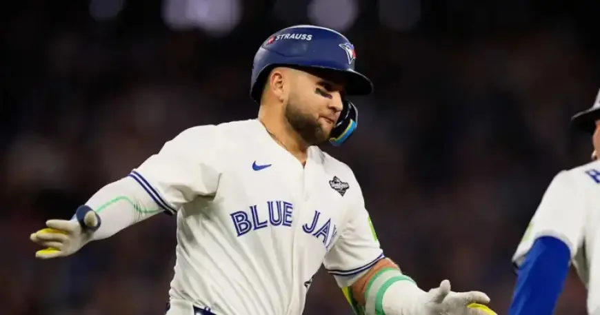 Mets Secure Bichette with Three-Year, $126M Contract