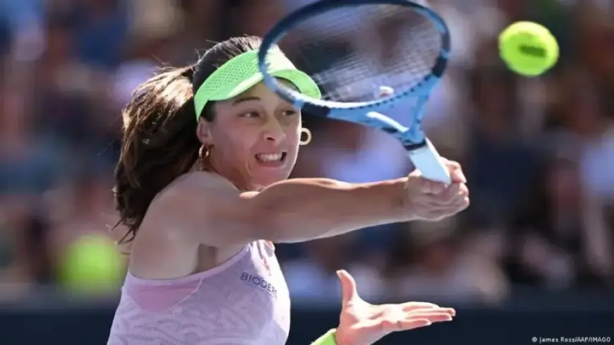 Zeynep Sönmez Advances to Australian Open Second Round