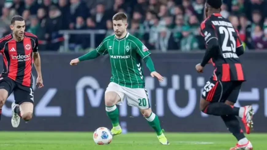 Talks Underway: Schmid Considers Swift Departure?