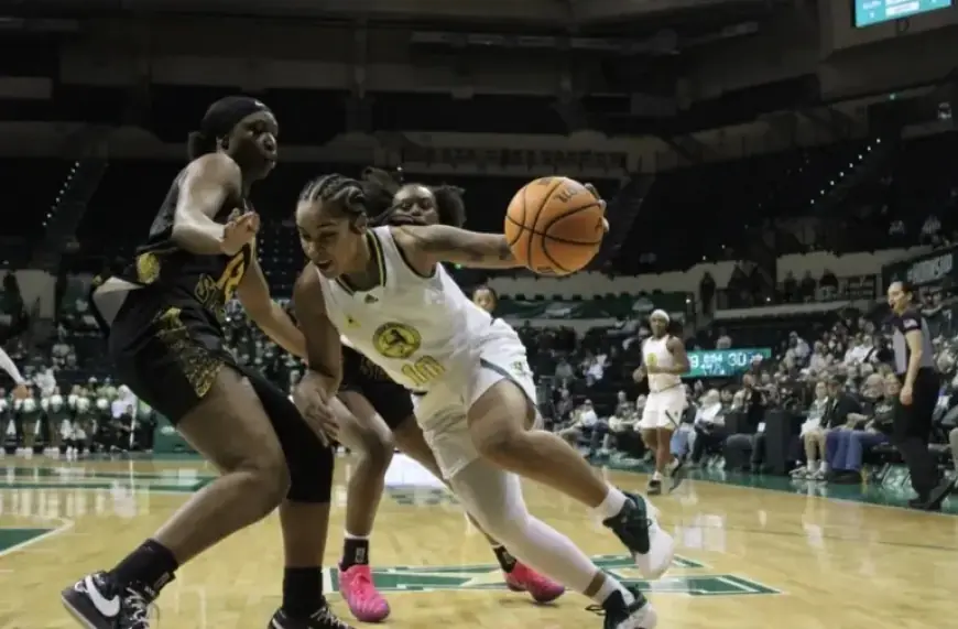 USF Women’s Basketball Secures Fifth Consecutive Victory on Alumni Night
