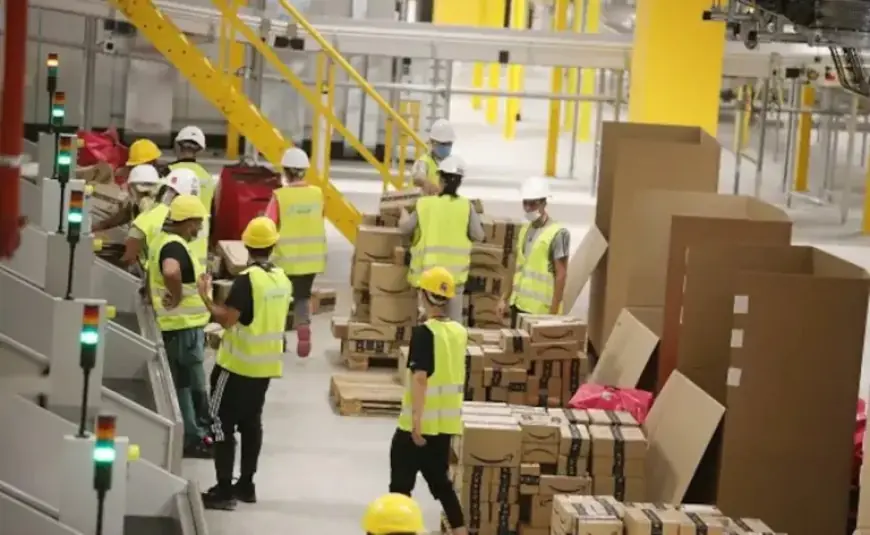 Amazon Faces Victorian Disease Outbreak in UK Warehouse; Union Demands Immediate Closure