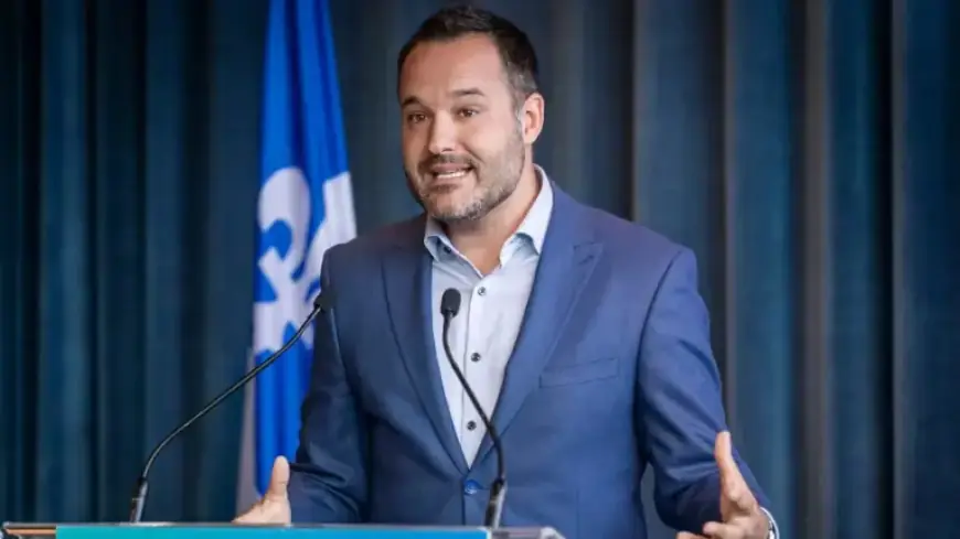 Minister Mathieu Lacombe Endorses Fréchette for François Legault’s Succession