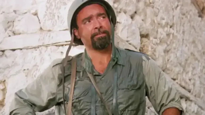 Roger Ebert Walked Out of This Oscar-Winning War Film in Disgust