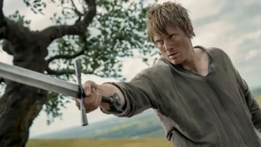 “Knight of Seven Kingdoms Debuts with Humor, Martin’s Books Featured”