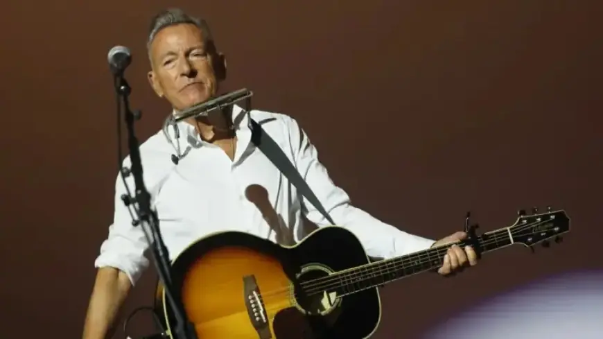 Bruce Springsteen Condemns ICE, Dedicates Song to Renee Good