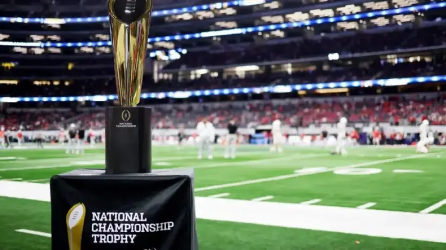 Experts Predict Miami-Indiana Clash for College Football National Championship