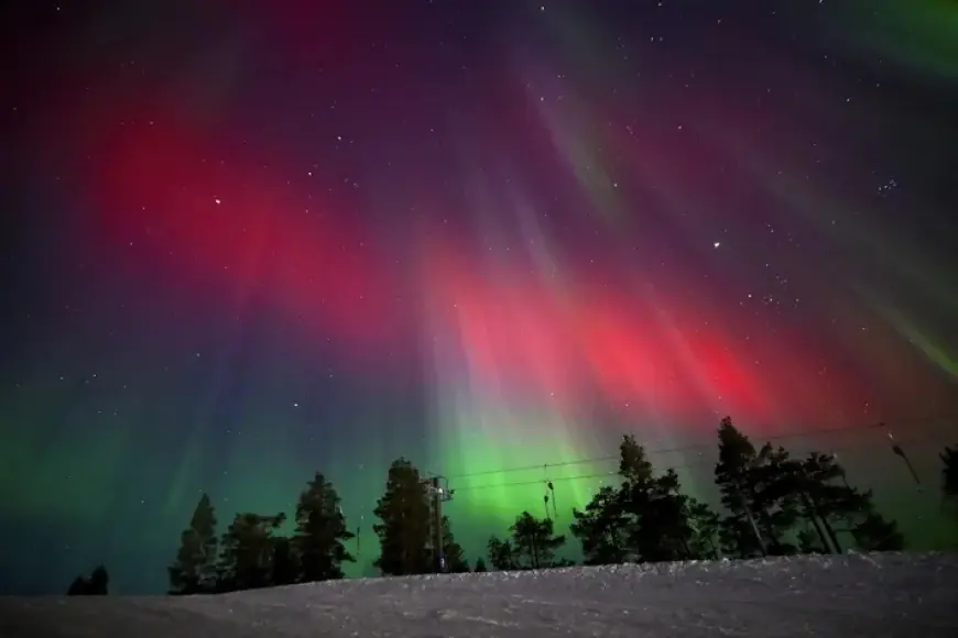 Northern Lights Tonight: Aurora Borealis Forecast Signals a G4 Geomagnetic Storm and a Real Shot at Auroras in Massachusetts, New Jersey, and Colorado