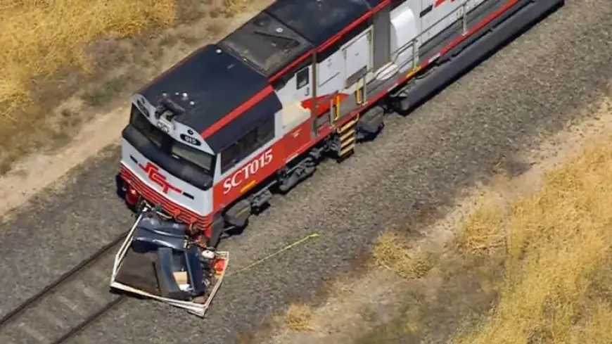 Train Crash Claims Two Lives at Melbourne’s Western Level Crossing