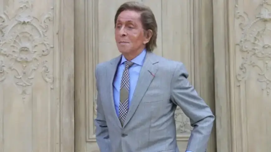 Valentino Garavani, Iconic Italian Fashion Designer, Dies at 93