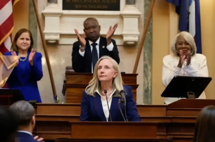Spanberger Challenges Trumpism in Address to Virginia Lawmakers