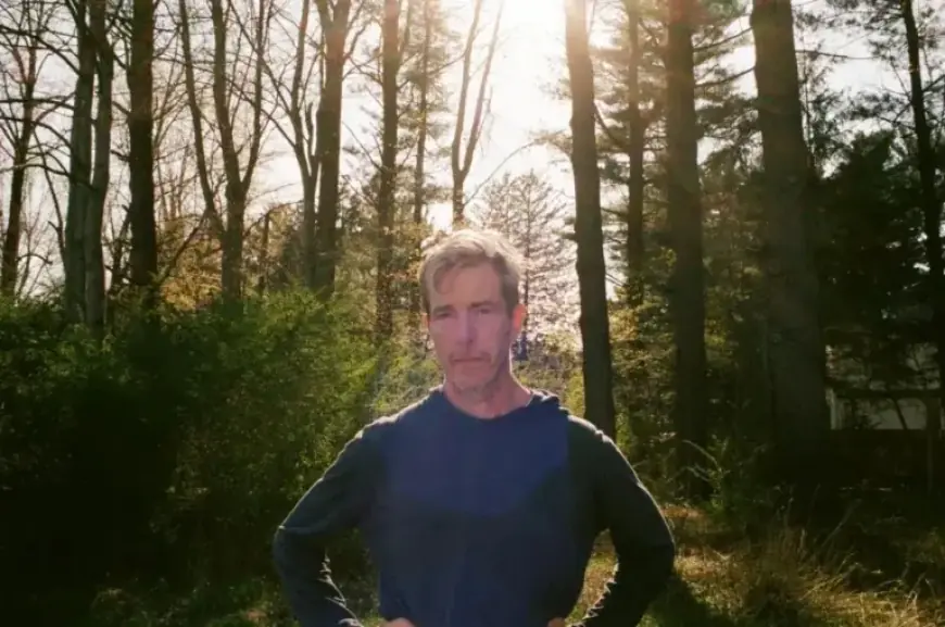 Bill Callahan Releases New Single “Stepping Out For Air”: Listen Now