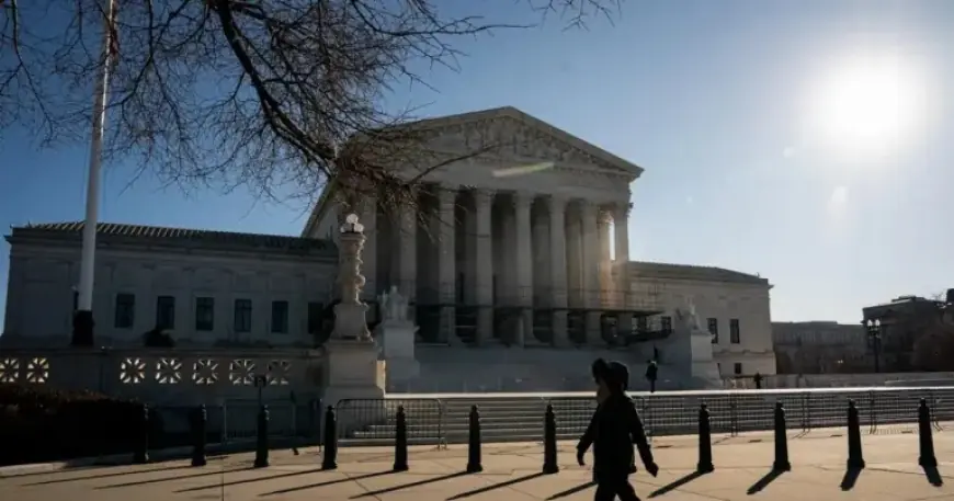 Supreme Court Questions Hawaii’s Gun Limits on Publicly Accessible Private Property