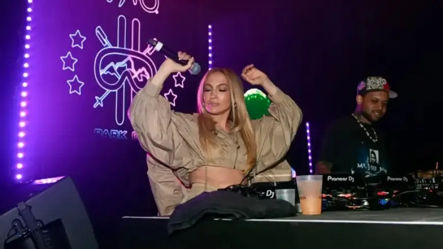 Comprehensive Guide to Parties, Events, and Panels