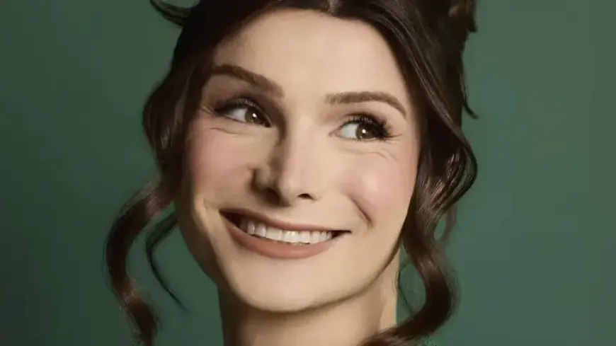 Dylan Mulvaney’s ‘Six’ Casting Challenges Theatre Traditionalists