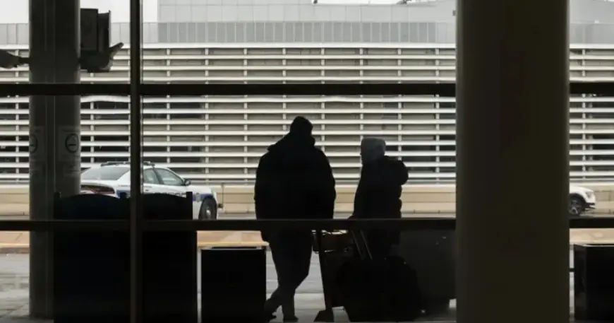 Ex-Flight Attendant Impersonated Pilot, Gained Hundreds of Free Flights: U.S. Authorities