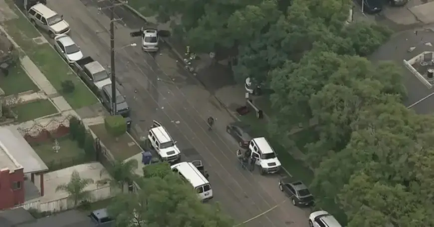 Federal Agent Shoots Gun in Los Angeles Immigration Operation, Officials Report