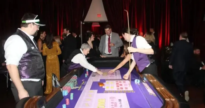 “Casino Royale Brings Elegance to the Museum Center Evening Event”