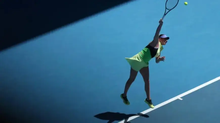 Anisimova Overcomes Siniakova in Thrilling Australian Open Match