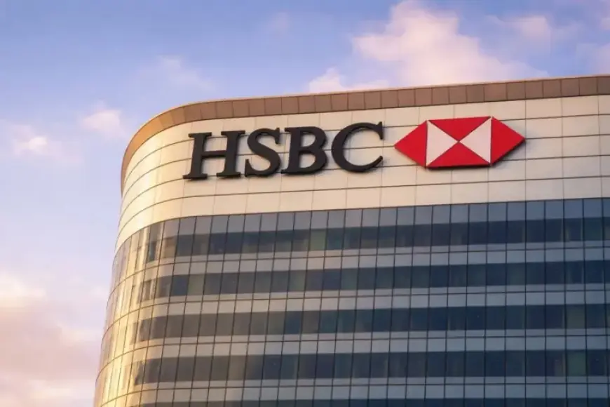 HSBC Stock Nears 52-Week High Amid FTSE Drop on Trump Tariff Threat
