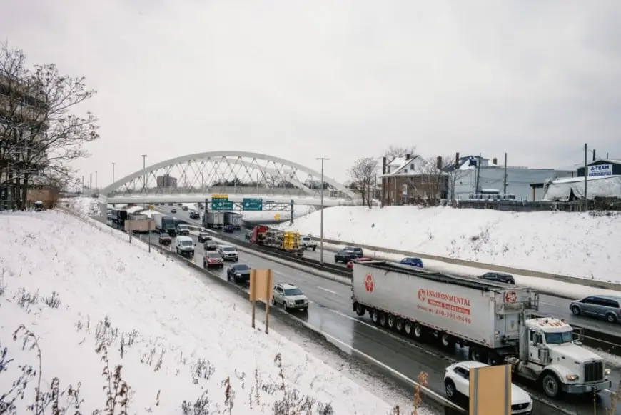 Detroit Weather: Snow, Wind, and Dangerous Cold Grip the Metro Area as Arctic Air Deepens