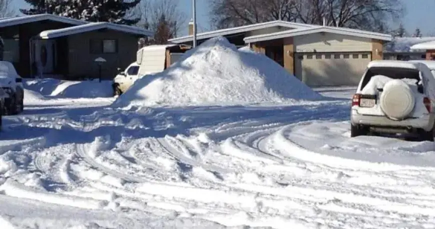 Edmonton Initiates Cul-de-Sac Snow Clearing Efforts