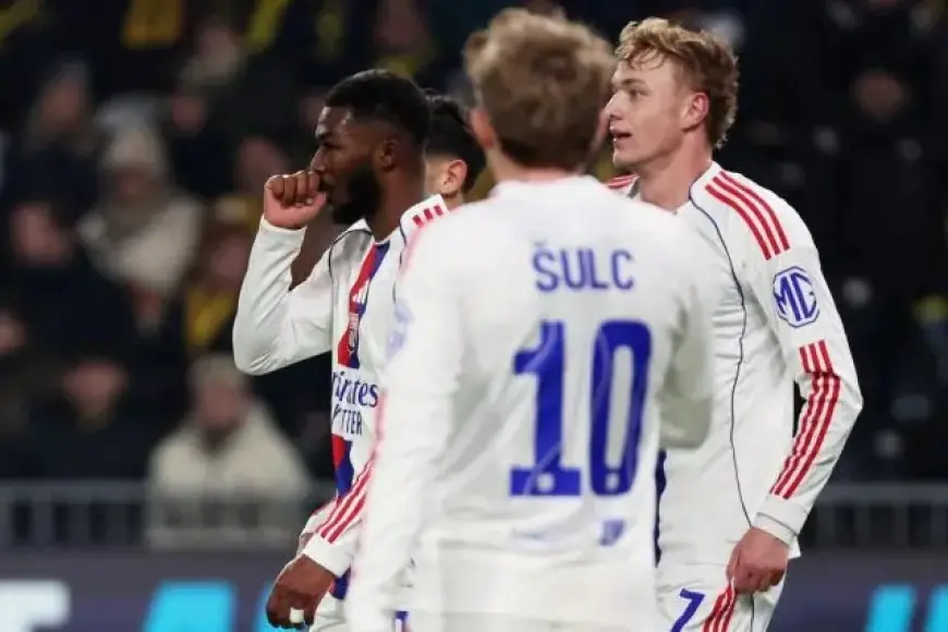 Lyon Triumphs in Bern, Secures Europa League Round of 16 Spot